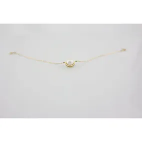 9k yellow gold bracelet with white freshwater pearl