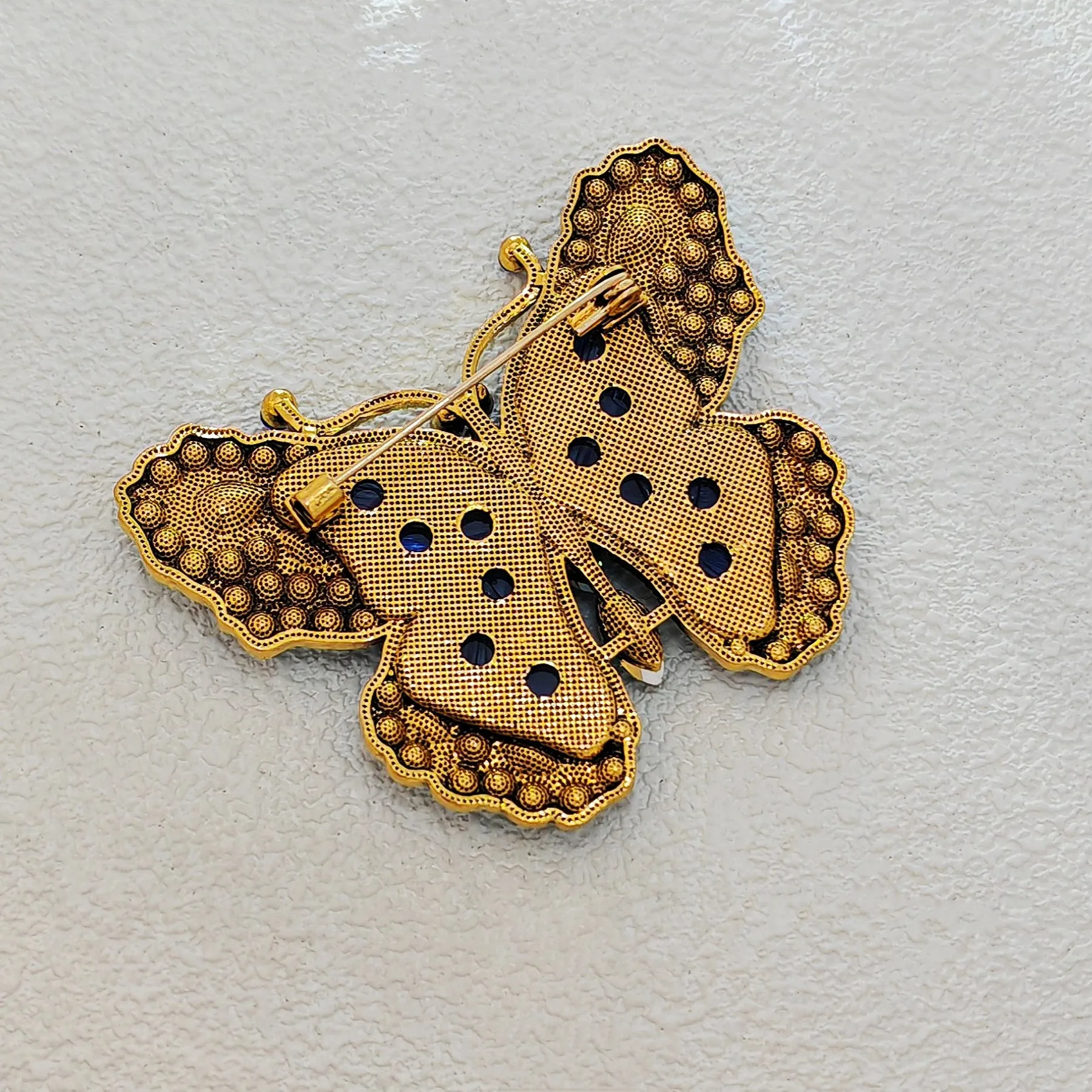 Brillant Green Crystal and Pink Enamel Butterfly Brooch Pin Women Insect Jewelry