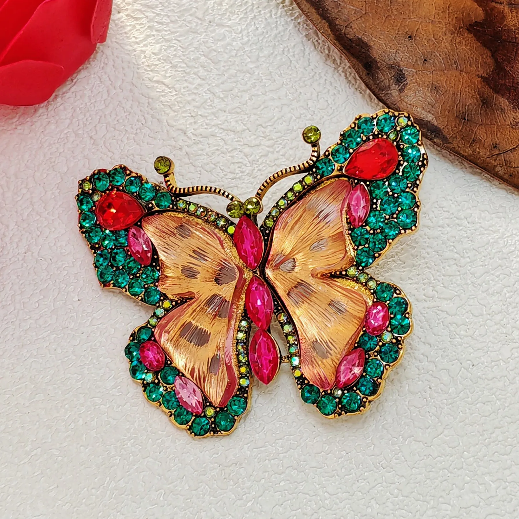 Brillant Green Crystal and Pink Enamel Butterfly Brooch Pin Women Insect Jewelry