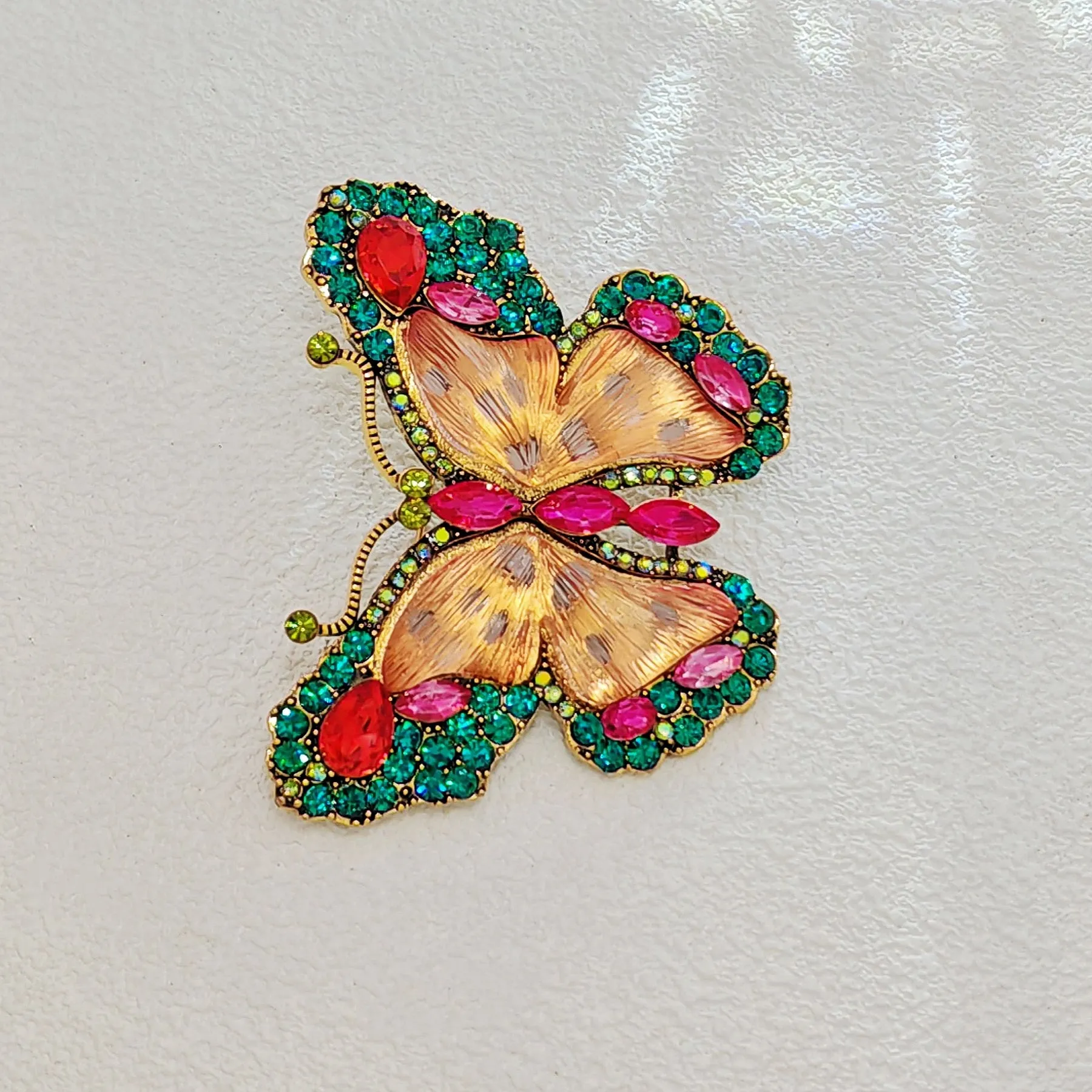Brillant Green Crystal and Pink Enamel Butterfly Brooch Pin Women Insect Jewelry