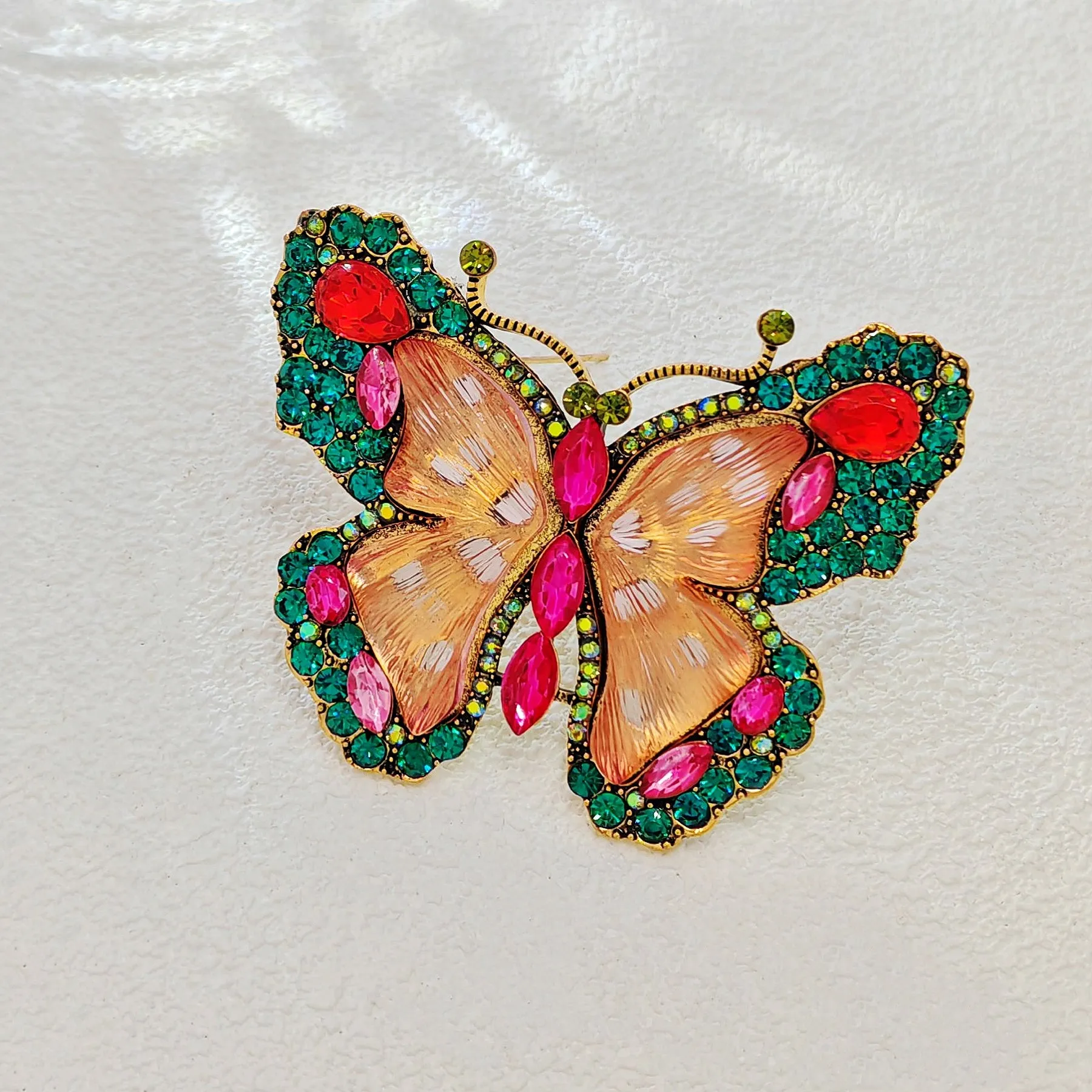 Brillant Green Crystal and Pink Enamel Butterfly Brooch Pin Women Insect Jewelry