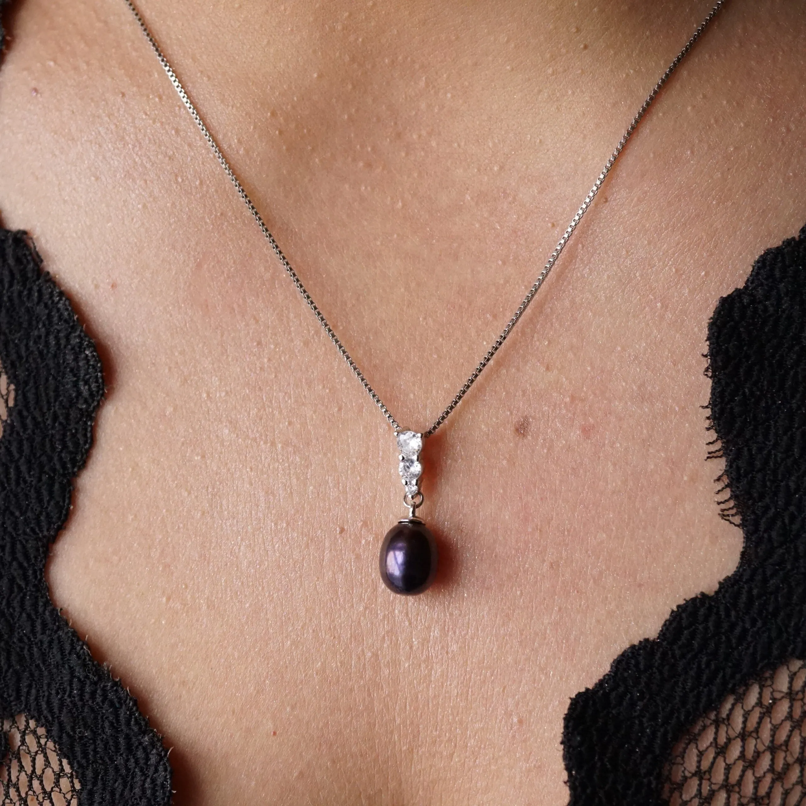 Chloe X - Black Pearl Crystal Silver Pendant