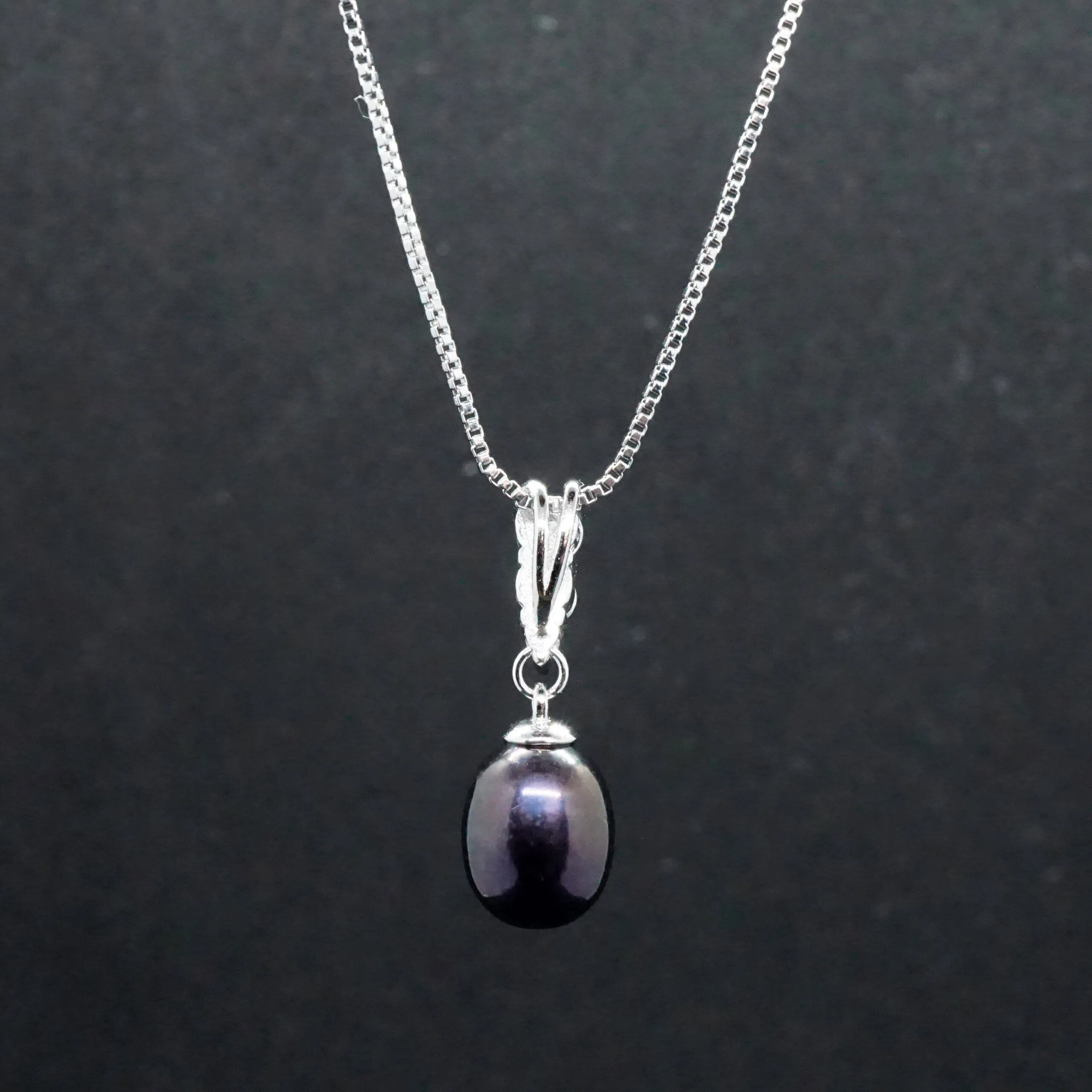 Chloe X - Black Pearl Crystal Silver Pendant