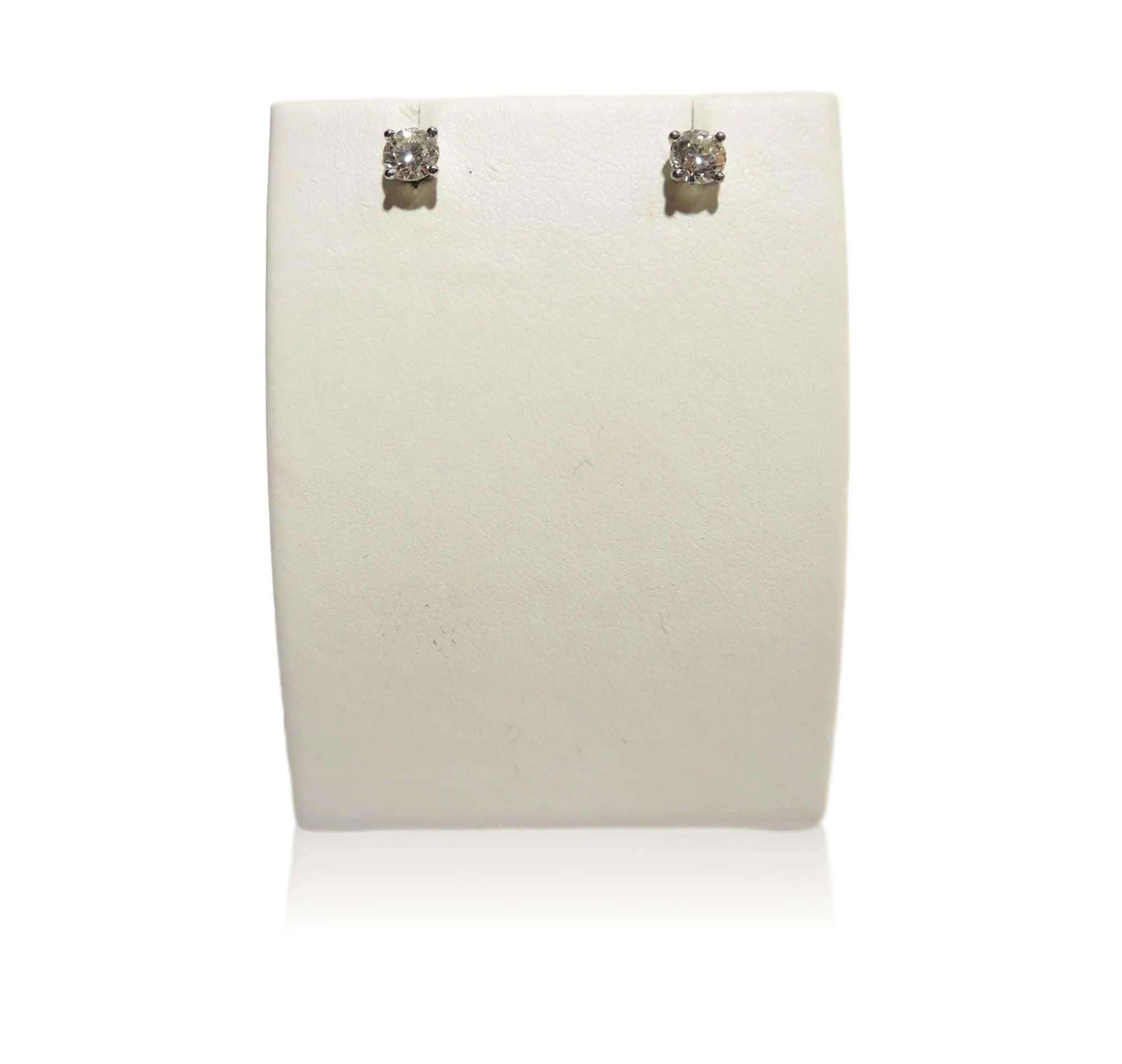 Diamond Stud Earrings 0.90 Carat --