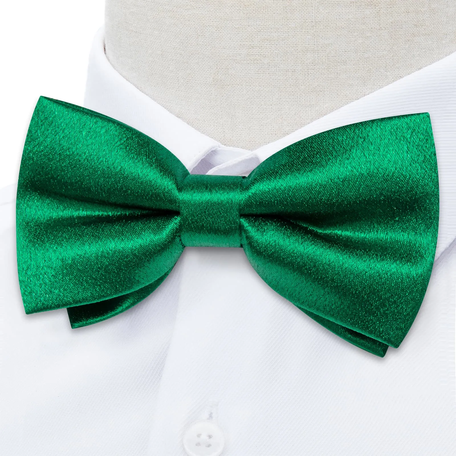 DiBanGu Silk Bow Tie Shining Emerald Green Solid Mens Pre-Tied Bowtie Handkerchief Cufflinks Set
