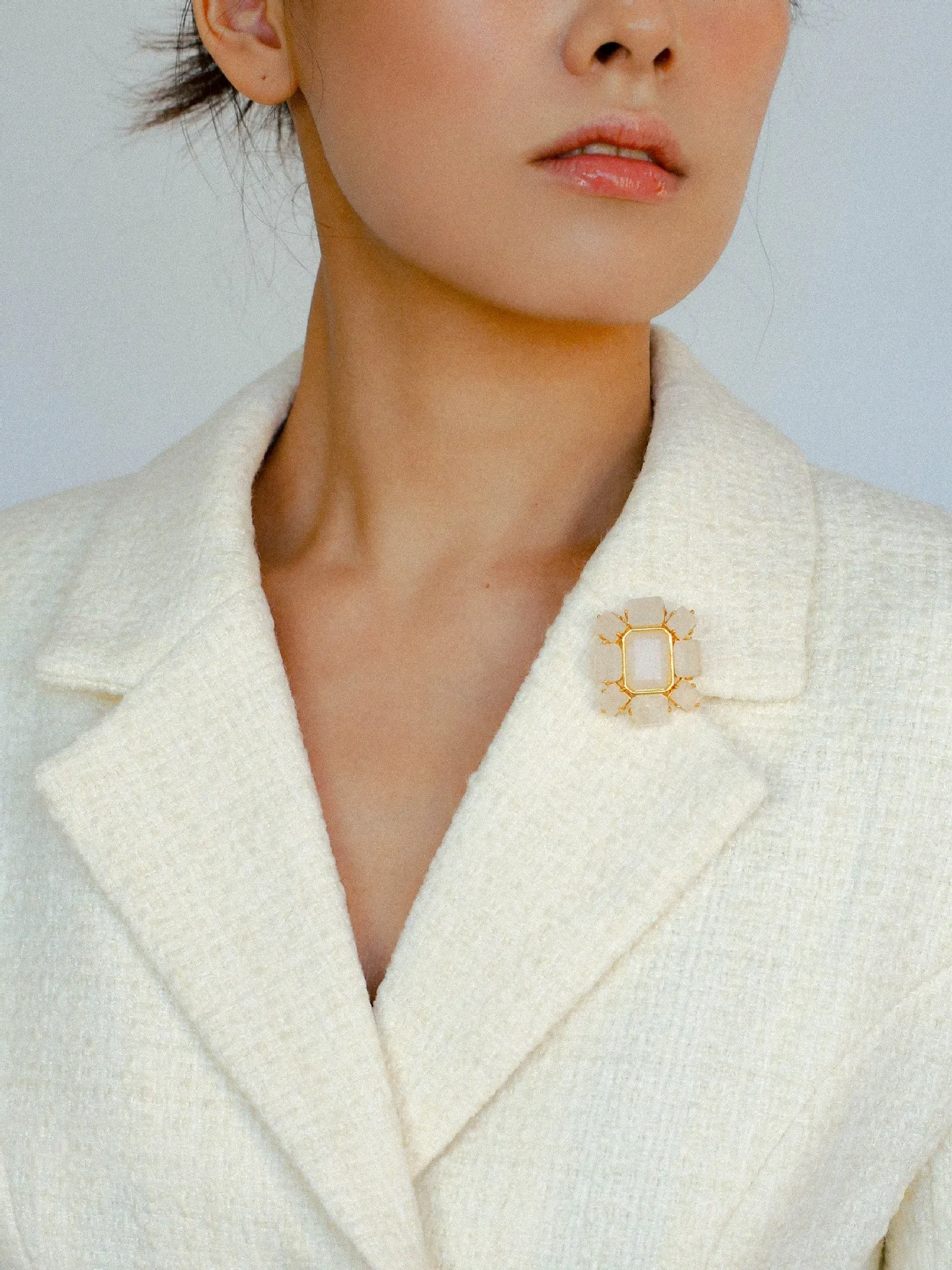 Fashion Rock Sugar White Crystal Brooch