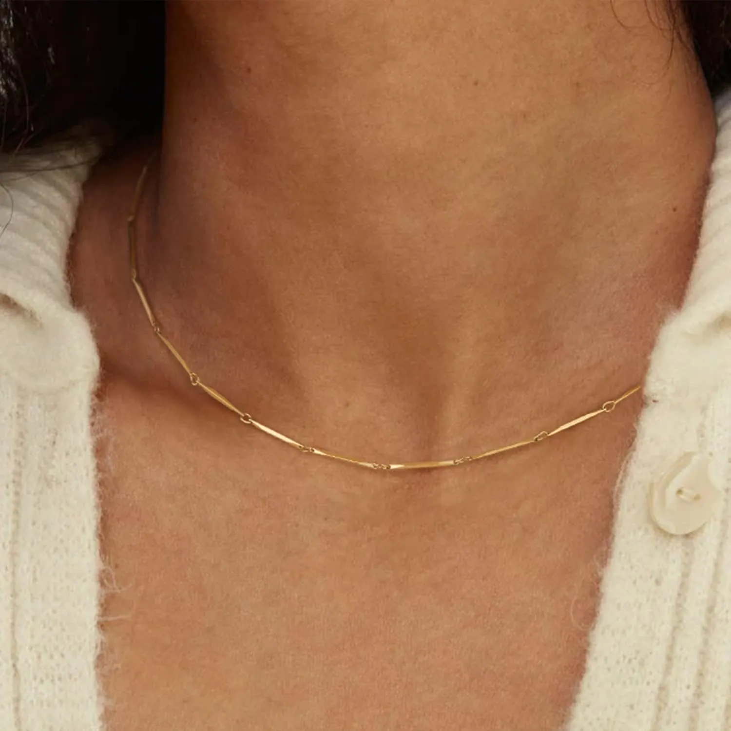 Gold Dainty Choker Necklace for Women 14K Gold Plated Thin Wave Coin Chain Gold Necklace Simple Layered Gold Necklace Minimalist Link Chain Trendy Jewery for Women