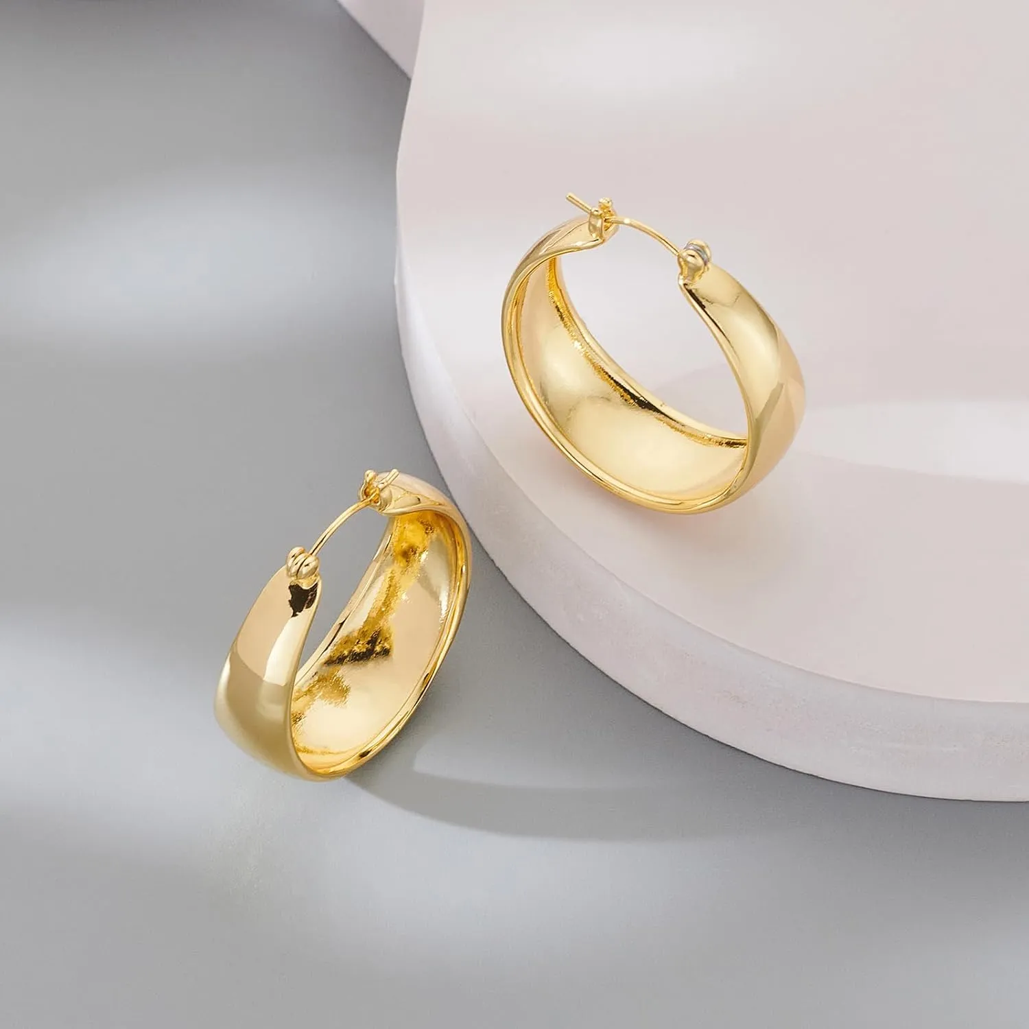 Gold Huggie Hoop Earrings for Women Everyday Fashion Jewelry