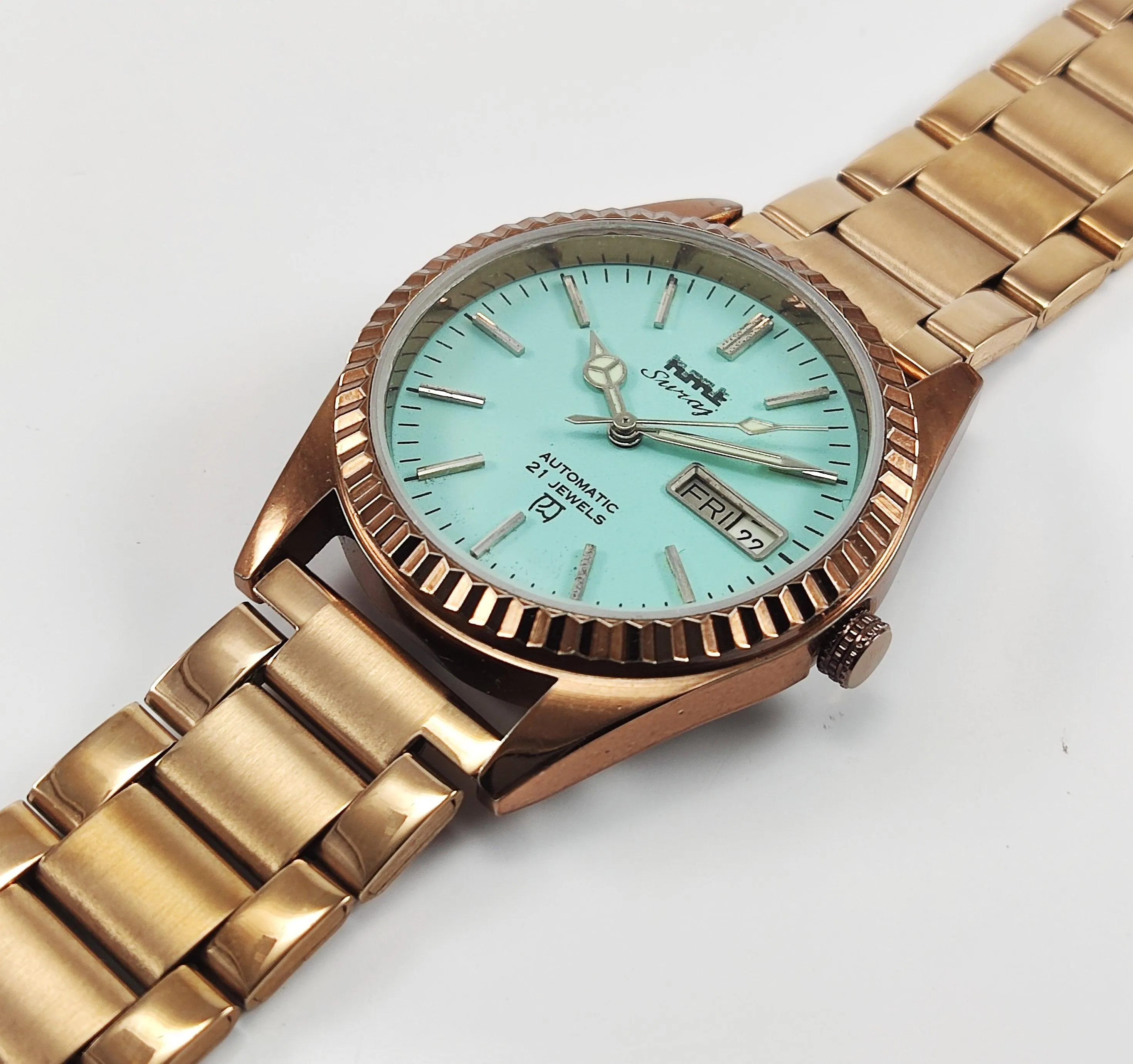 HMT Suraj Para Shock 21 Jewels Pista Green Dial Day Date Function Mechanical Automatic Men's Wrist Watch