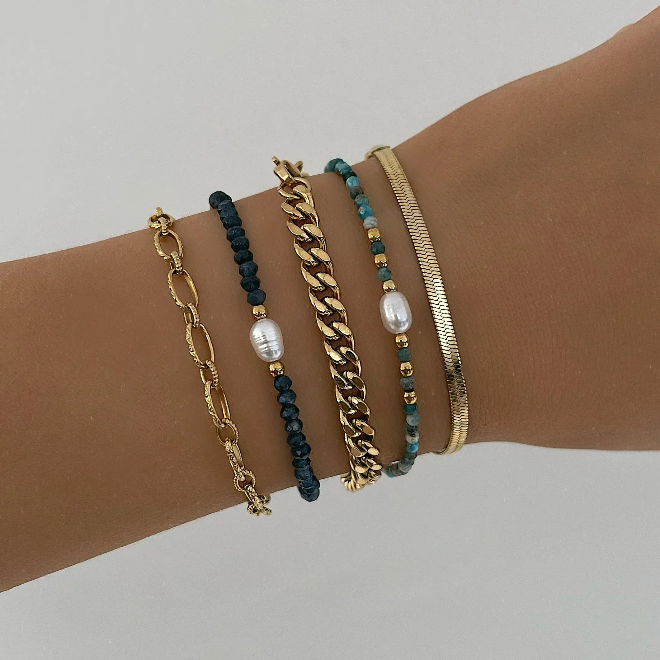 Lake Pearl Bracelet