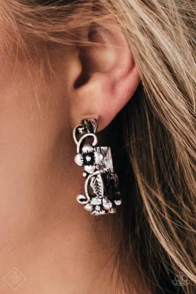 Paparazzi Earrings - Garden County - Silver