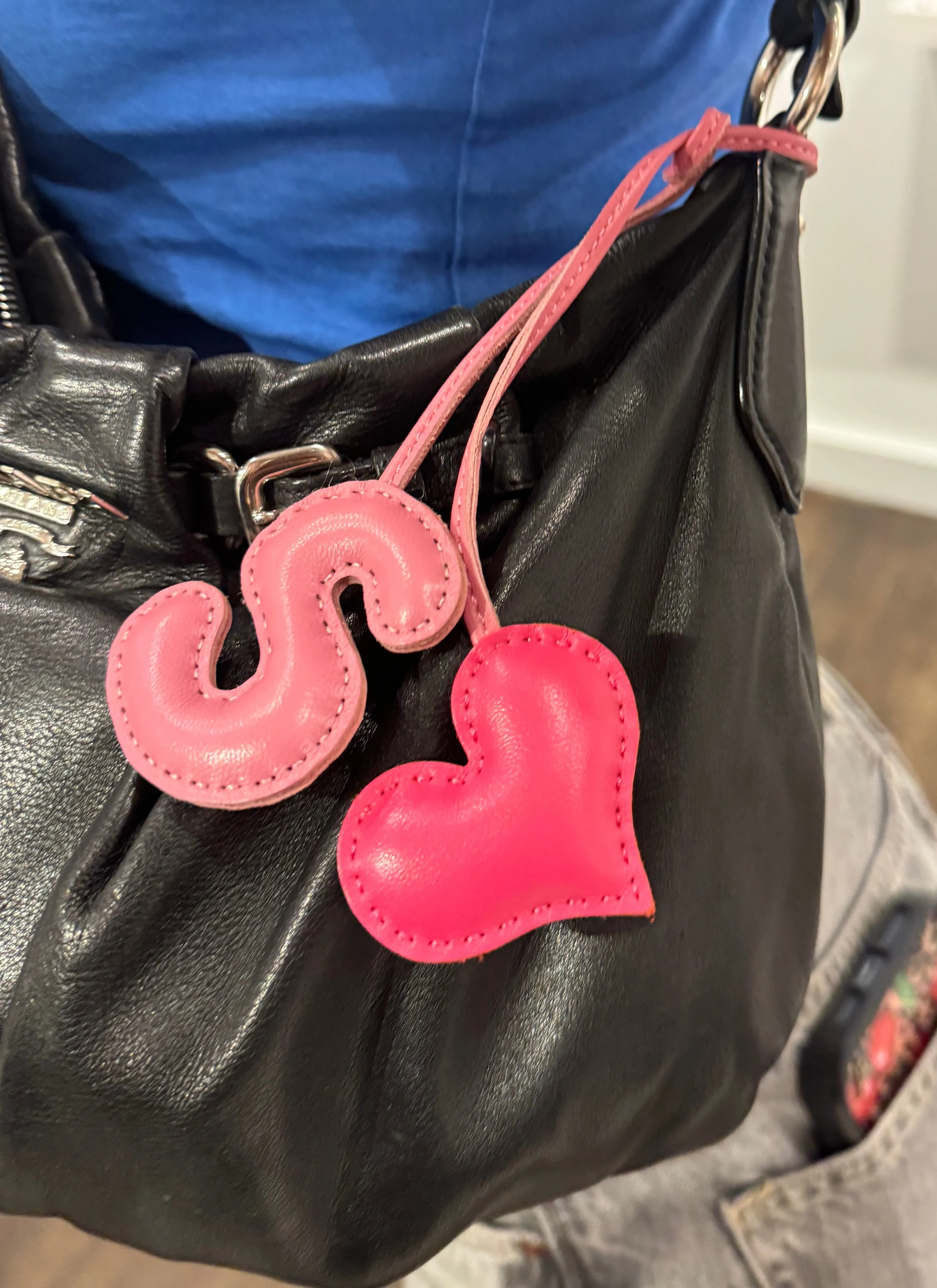 PILLOW PUFF INITIAL LEATHER BAG CHARM