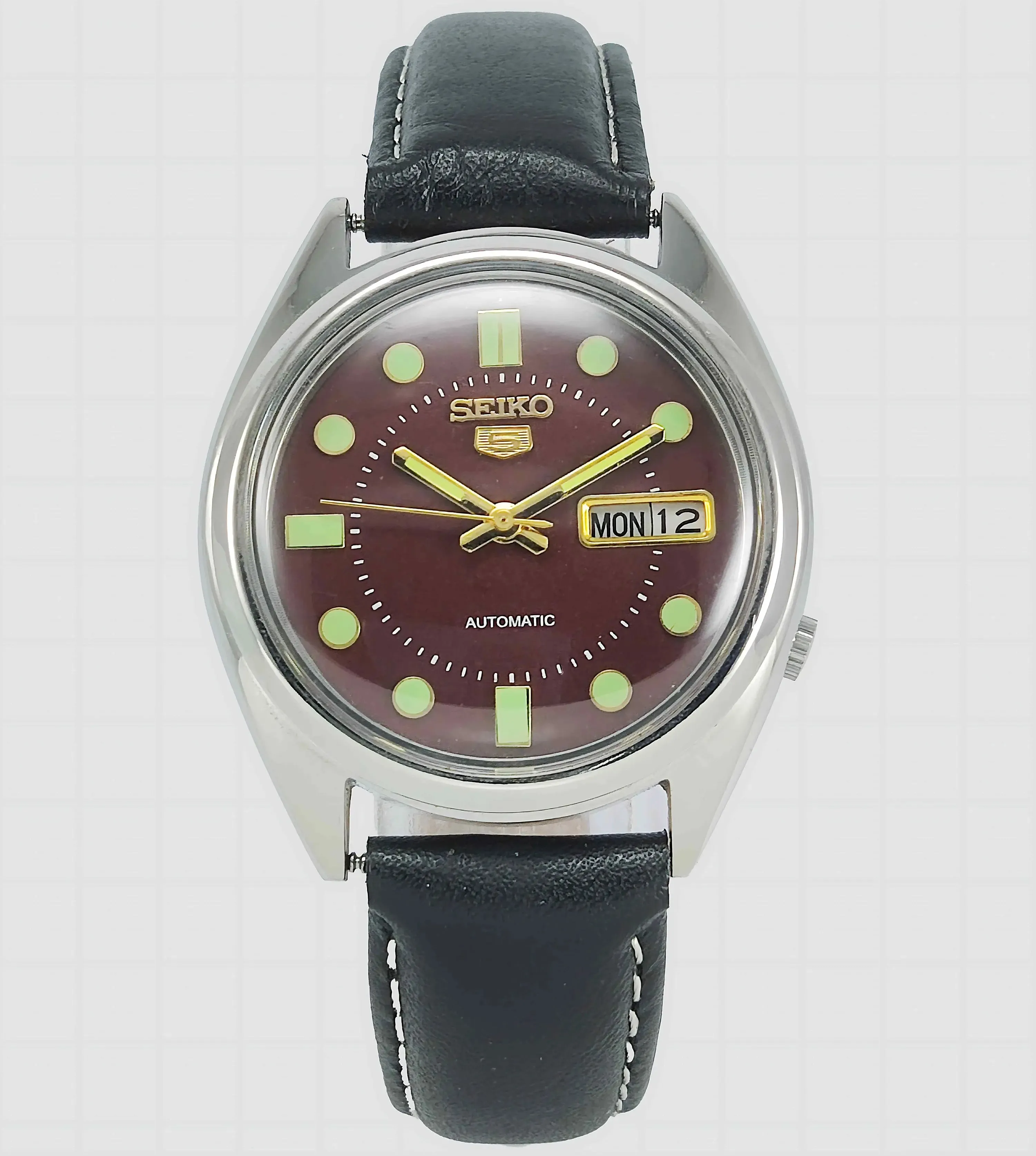 Seiko 5 Automatic-7009A Analog 17 Jewels Analog Day Date Maroon Dial Men's Mechanical Watch