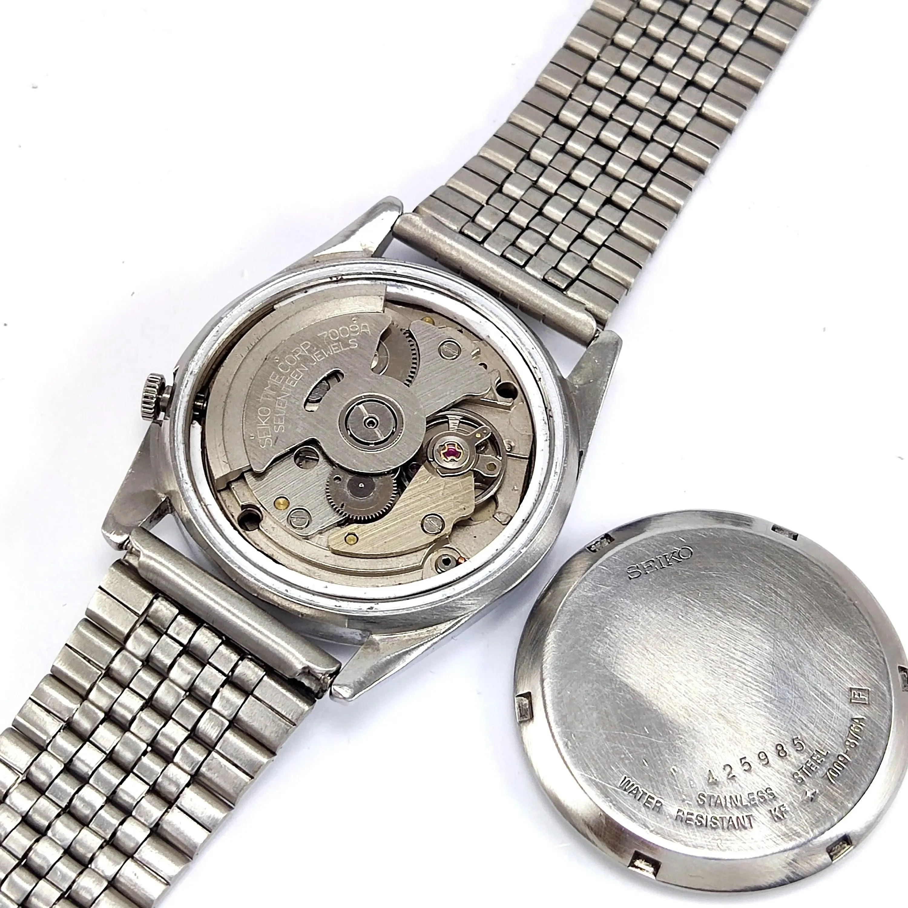 Seiko 5 Automatic-7009A Blue Dial 17 Jewels Day Date Men's Mechanical Watch