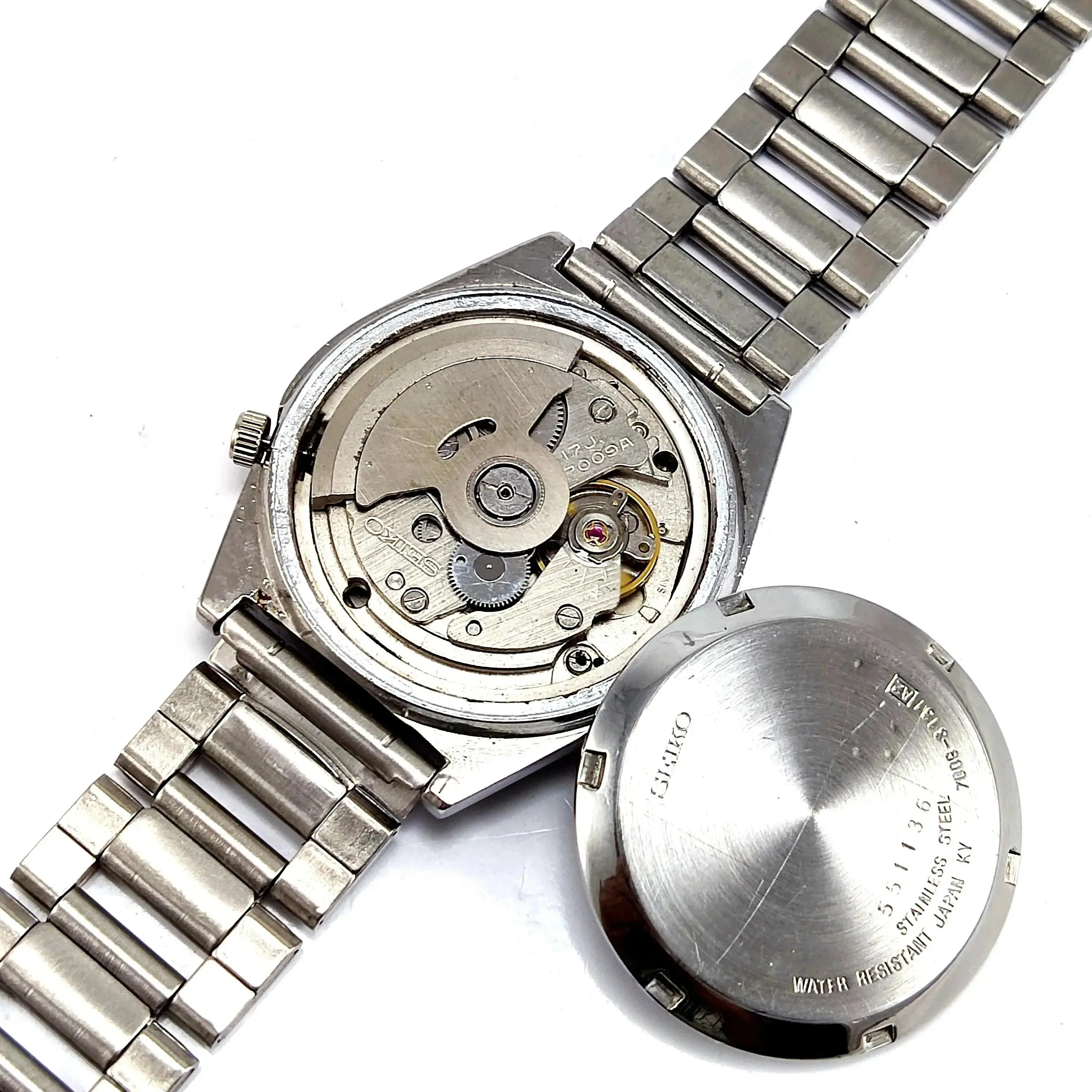 Seiko 5 Mechanical Automatic-7009A Golden Dial 17 Jewels Day Date Men's Wrist Watch