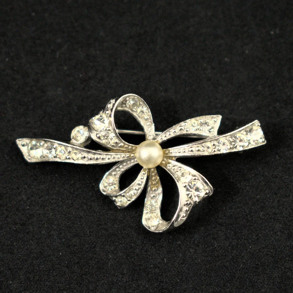 Sparkly Bow & Pearl Vintage Brooch