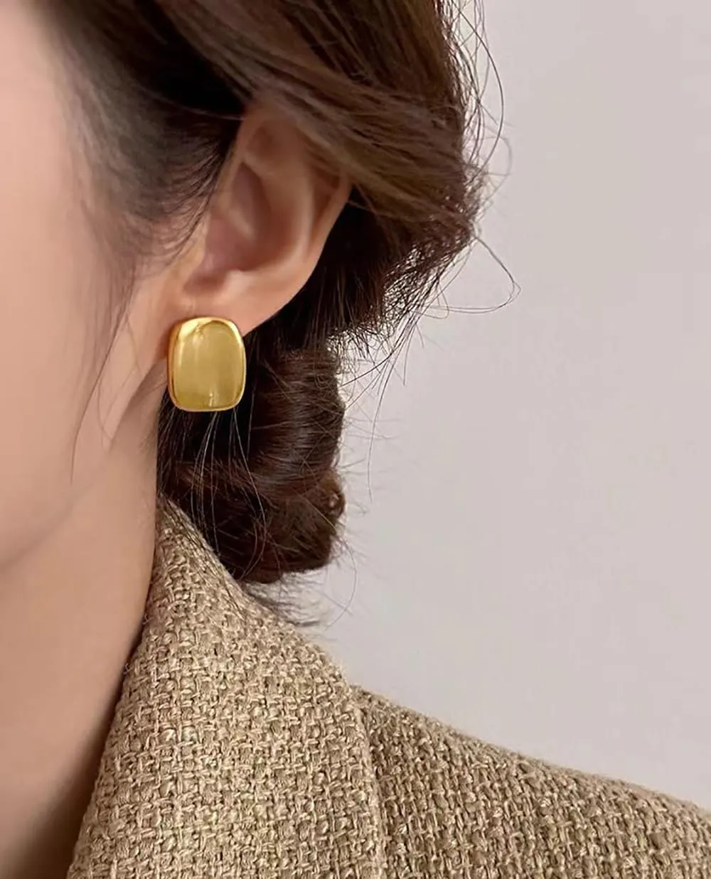 Square Stud Earrings for Women 18K Gold Plated Chunky Polished Studs Earrings Minimalist Ear Jewelry