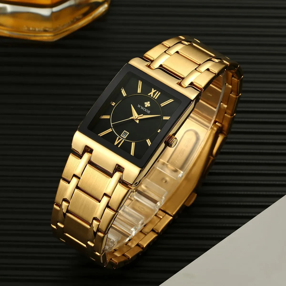 Stylish Quartz Stainless Steel Watch for Men