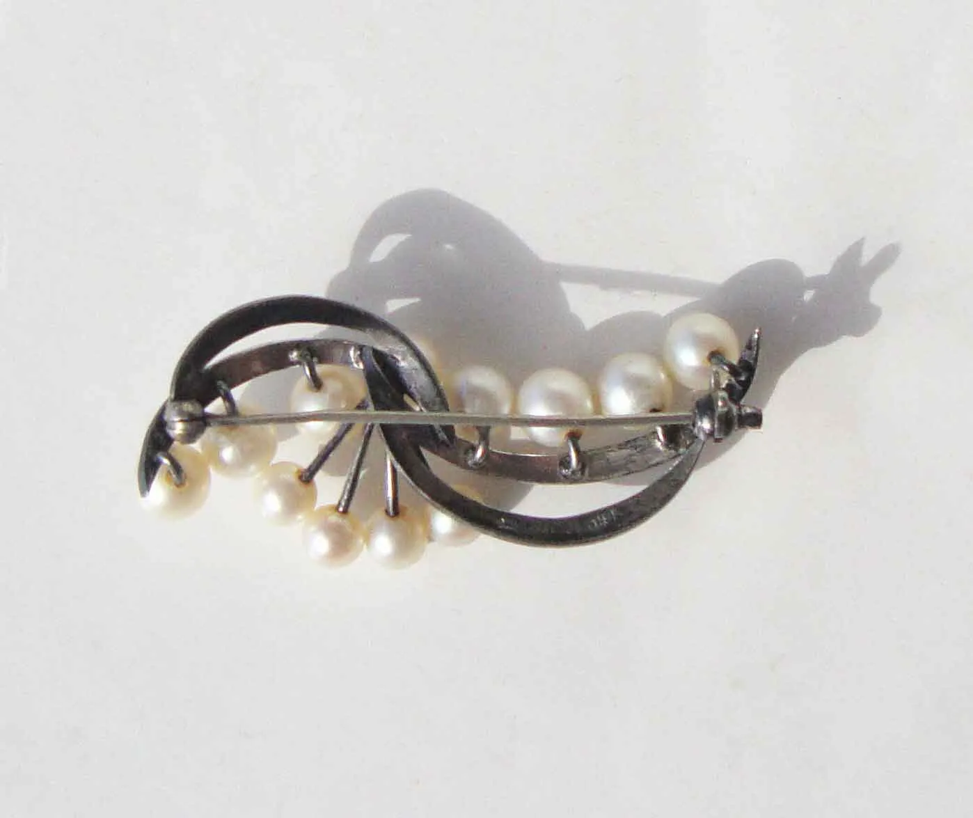 Vintage Akoya Pearls & Sterling Silver Brooch Pin